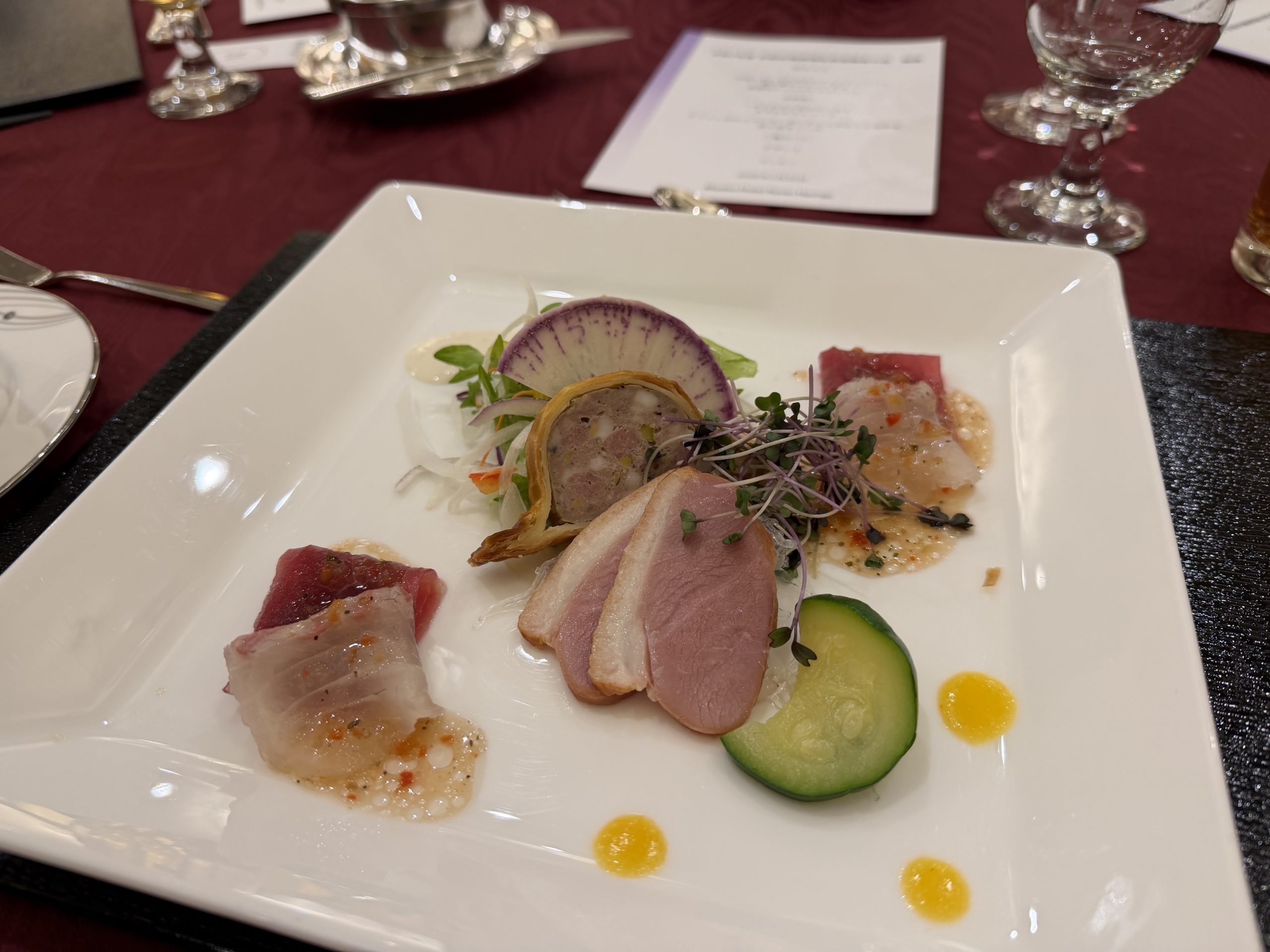 先輩OBに断捨離を熱く語る